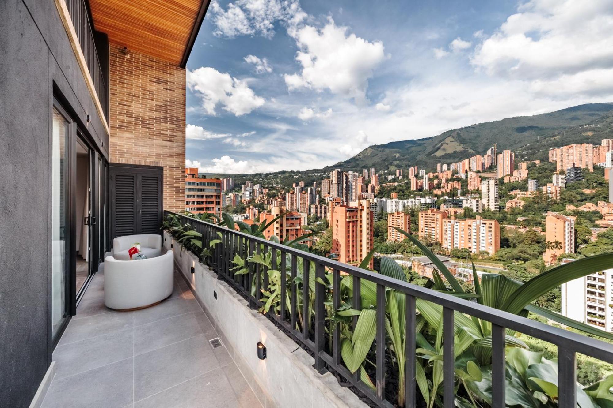 Apartment Lujosos En Edificio Morph En El Poblado Medellín